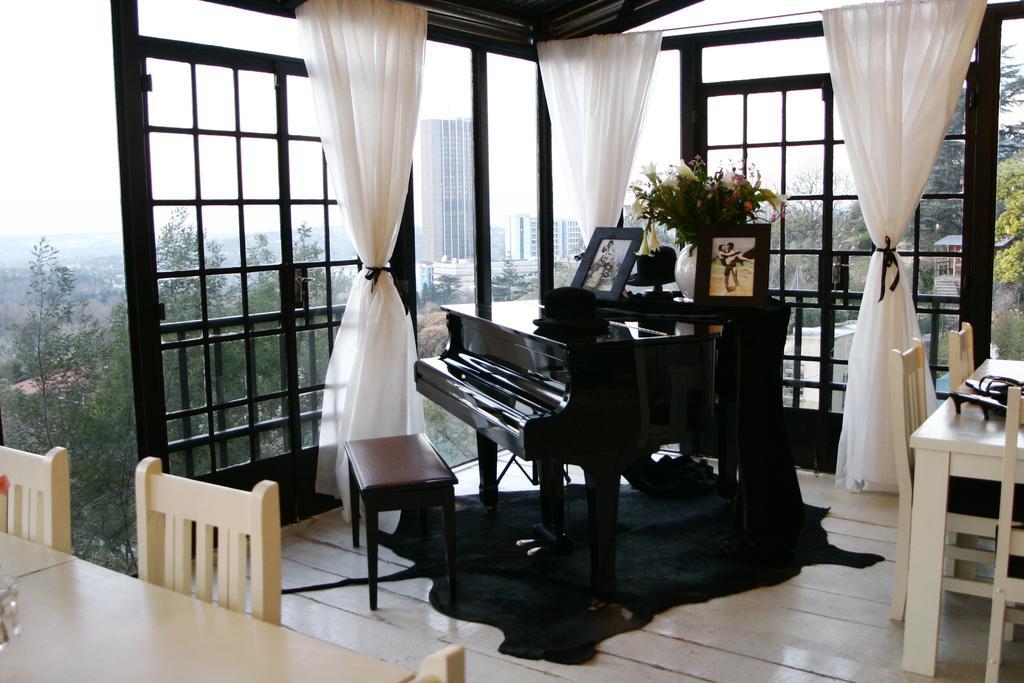 Zietsies Guest House 约翰内斯堡 外观 照片